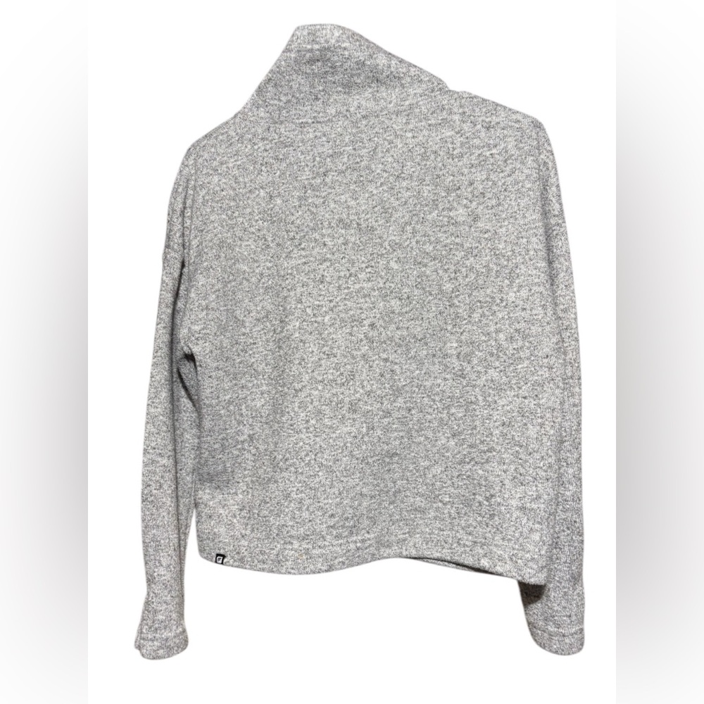Fabletics Alpine Pullover - Picture 2 of 3